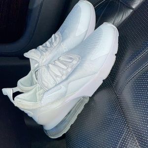 Air max 270s